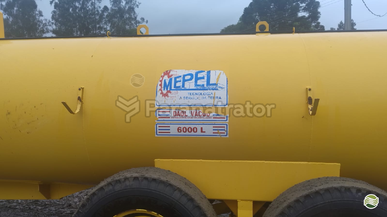 IMPLEMENTOS AGRICOLAS DISTRIBUIDOR ADUBO ORGÂNICO LÍQUIDO Paranatrator CASTRO PARANÁ PR